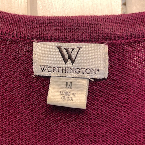 Plum colored sweater - Size -M - Picture 2 of 7